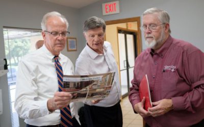 Senator Jerry Moran Visits Barclay College Campus